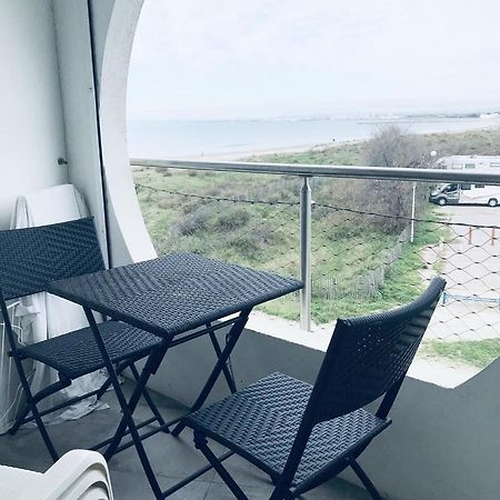 As18656 - Grand Studio Vue Mer, Direct Sur Plage Avec Parking Prive Le Grau-du-Roi Ngoại thất bức ảnh